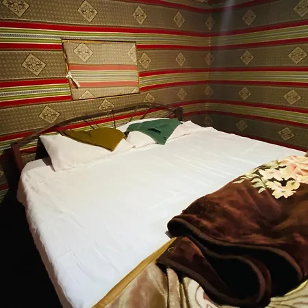 Bed and Breakfast Bedouin Memories Camp Wadi Rum Exterior foto